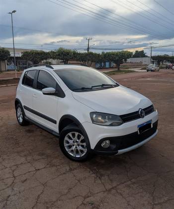 VOLKSWAGEN CROSSFOX 1.6 MI FLEX 8V 4P MANUAL